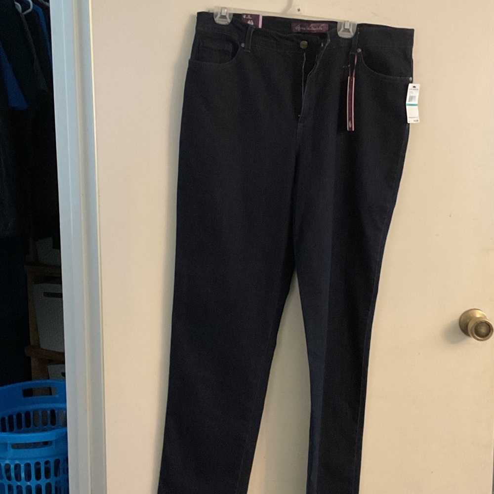 Gloria Vanderbilt Women's Dark Blue Straight Leg Jeans